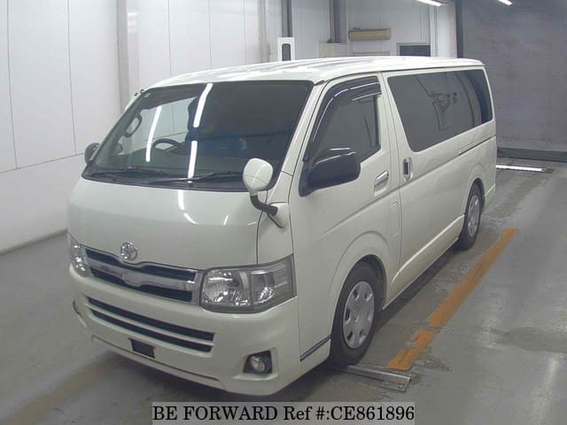 Toyota HIACE VAN — фото 1