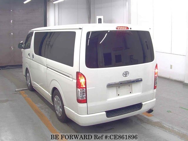 Toyota HIACE VAN — фото 3