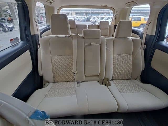 Toyota ALPHARD 2.5X — фото 5