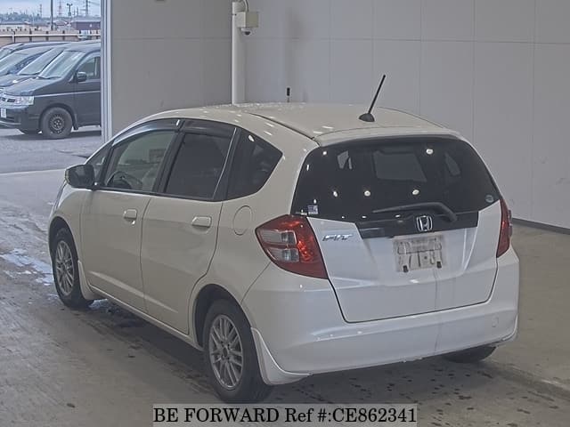 Honda FIT L — фото 2