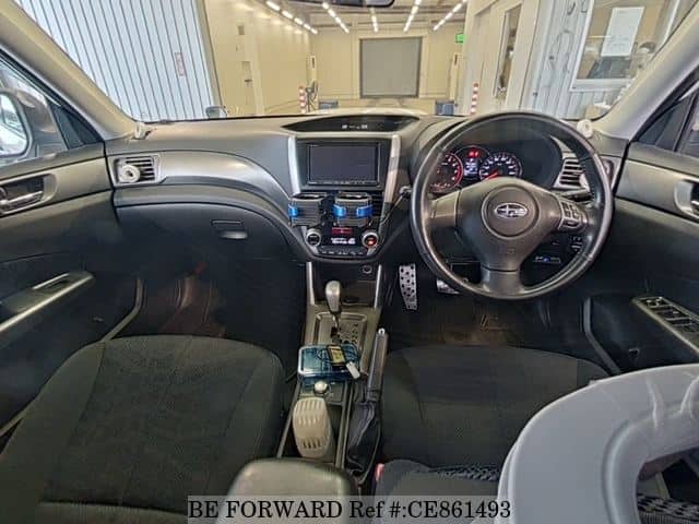 Subaru FORESTER 2.0XT — фото 4