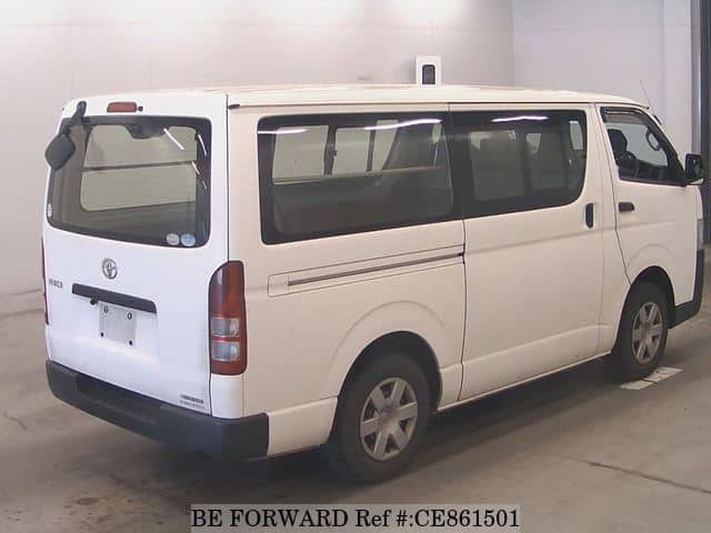 Toyota HIACE VAN LONG DX — фото 2