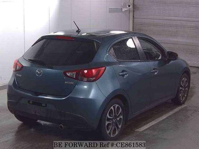 Mazda DEMIO XD TOURING — фото 2