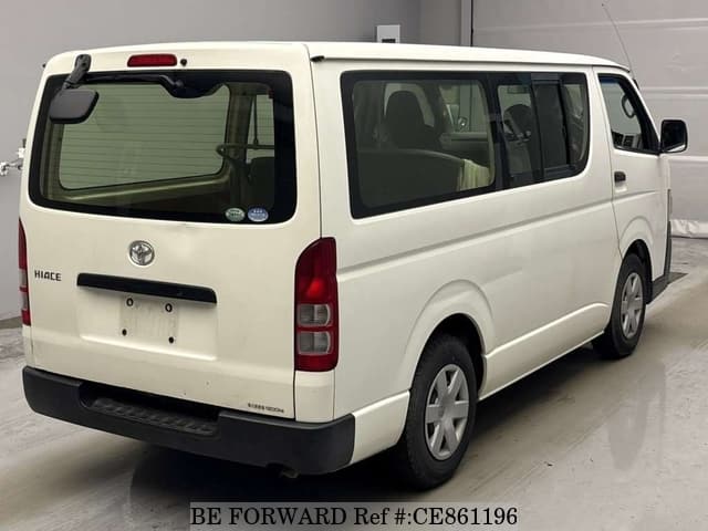 Toyota HIACE VAN LONG DX — фото 2