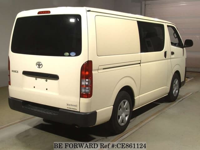 Toyota HIACE VAN DX — фото 2
