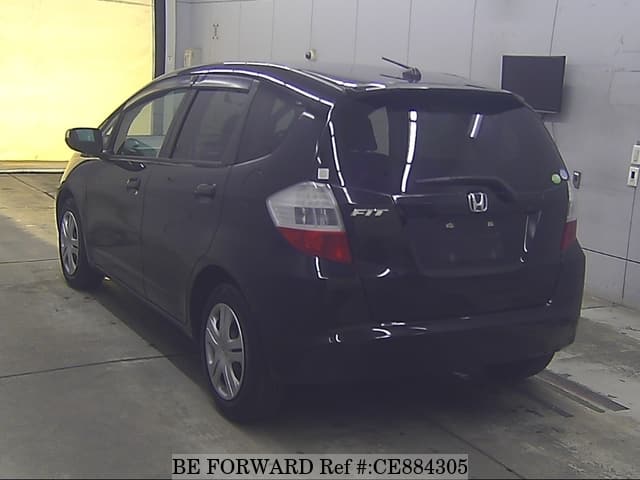 Honda FIT X — фото 2