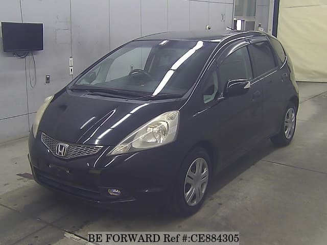Honda FIT X — фото 1