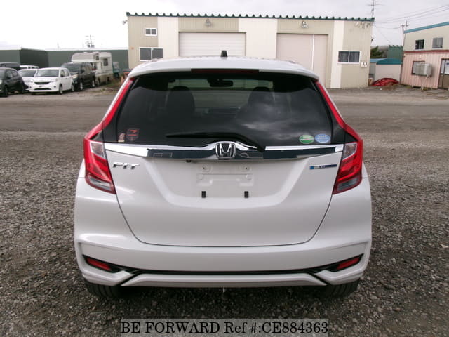 Honda FIT HYBRID F — фото 4