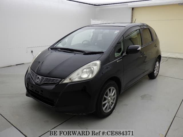 Honda FIT 13G 10TH ANNIVERSARY — фото 1