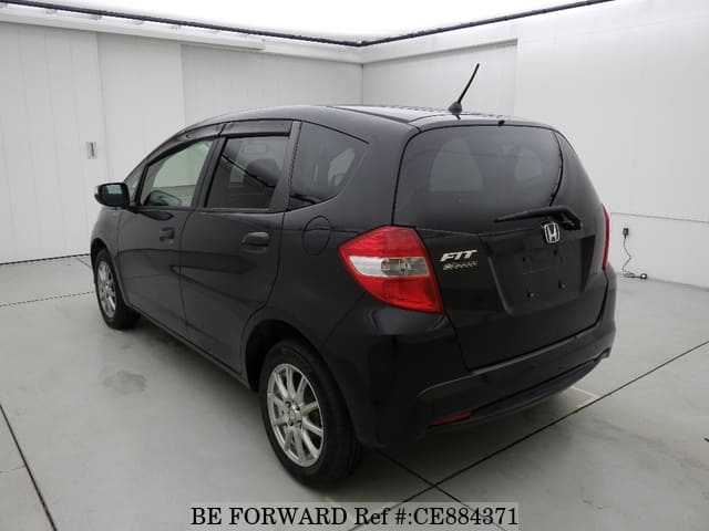 Honda FIT 13G 10TH ANNIVERSARY — фото 2