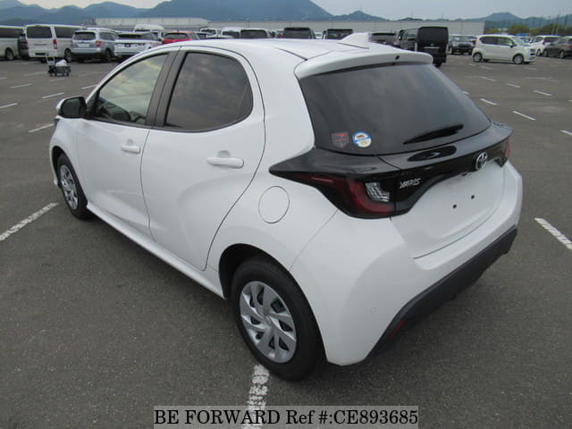 2021 Toyota Yaris, photo 3 of 3