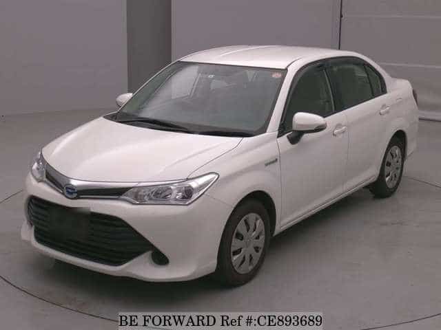 Toyota COROLLA AXIO HYBRID — фото 1