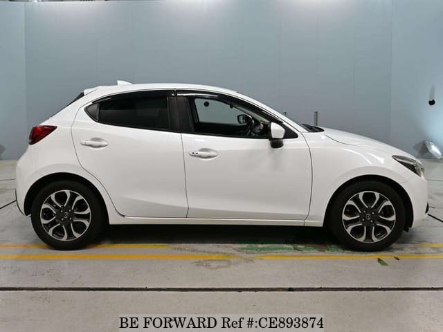 Mazda DEMIO BLACK LEATHER LIMITED — фото 5