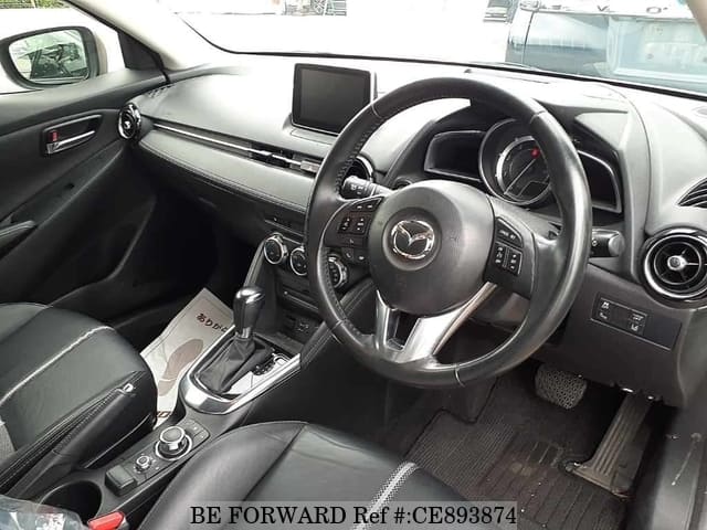 Mazda DEMIO BLACK LEATHER LIMITED — фото 3