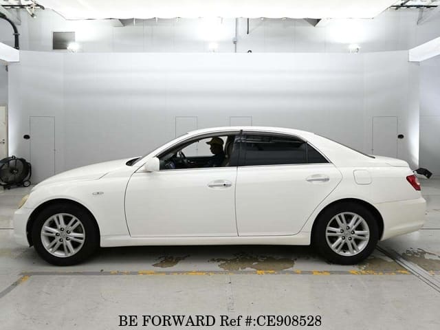 Toyota MARK X 250G — фото 4