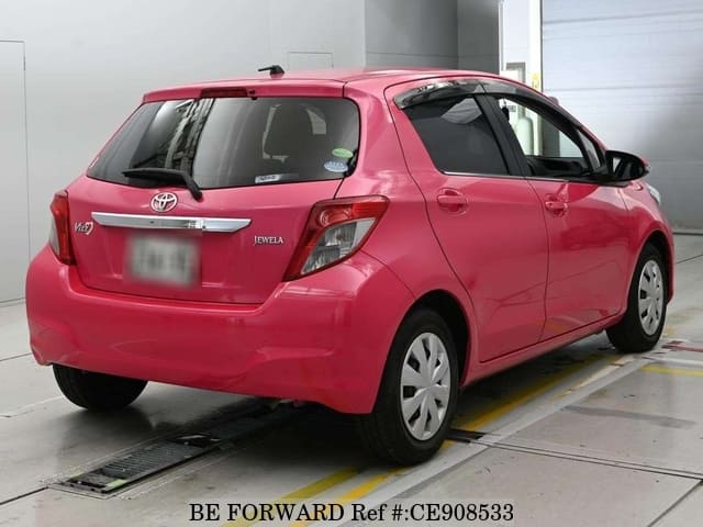 Toyota VITZ JEWELA — фото 2