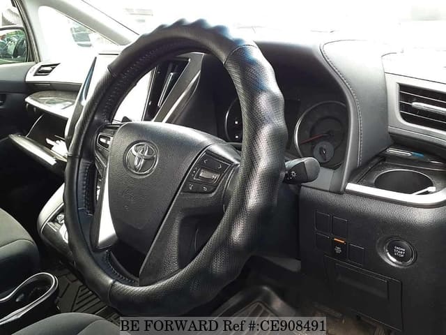 Toyota VELLFIRE 2.5Z — фото 3
