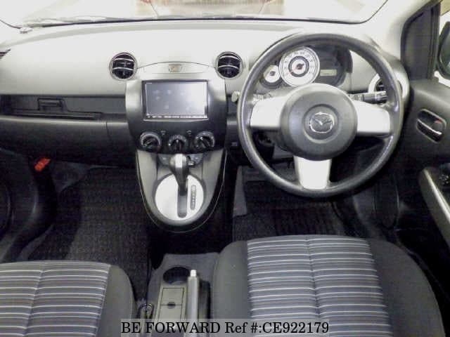 Mazda DEMIO 13C SMART EDITION — фото 4