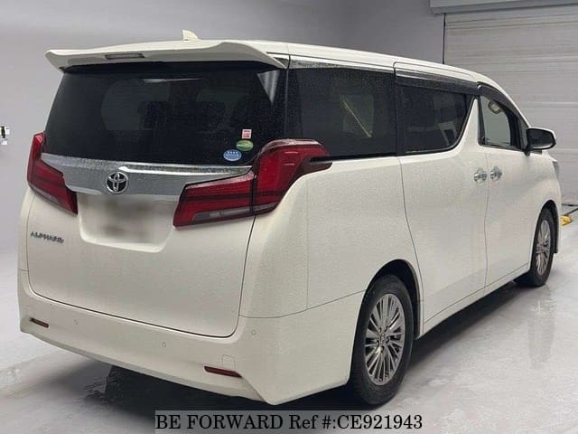 2019 Toyota Alphard, photo 2 of 2