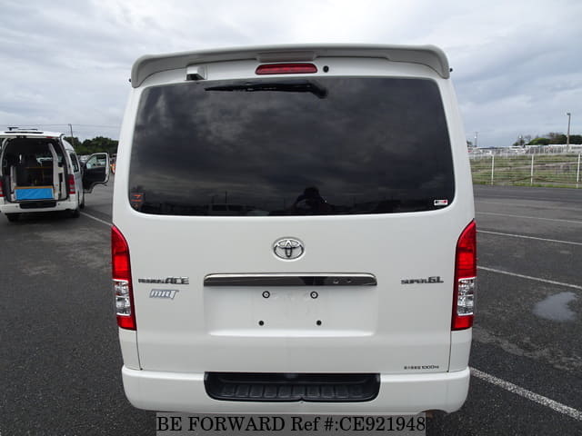 Toyota REGIUSACE VAN SUPER GL DARK PRIME MULTI ROLE — фото 4
