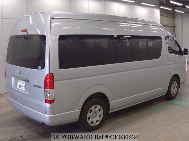 Toyota HIACE WAGON GRAND CABIN — фото 2
