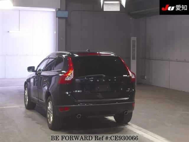 VOLVO XC60 T6 SE — фото 2