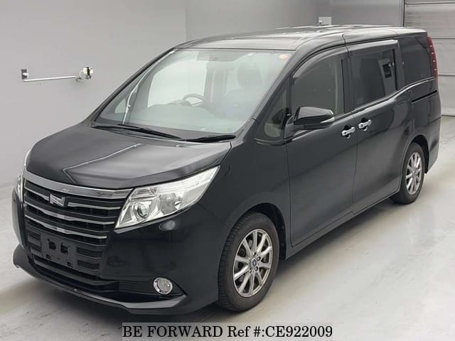 Toyota NOAH X DELIGHT PLUS — фото 1