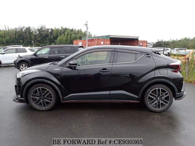 Toyota C-HR HYBRID G — фото 2