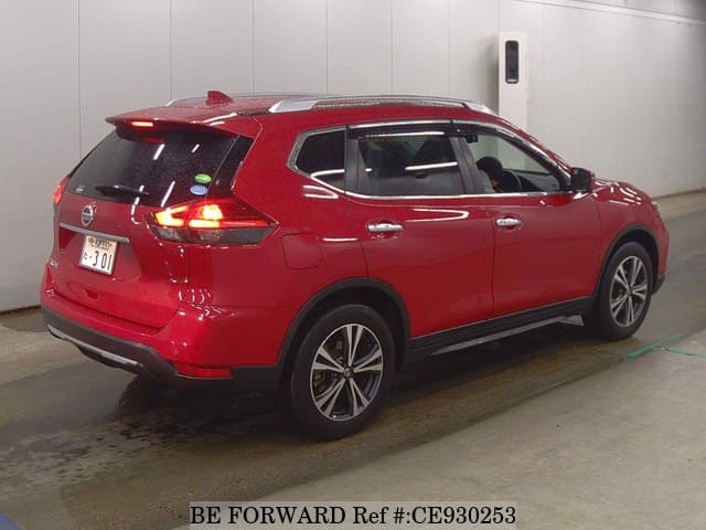 Nissan X-TRAIL 20XI — фото 2