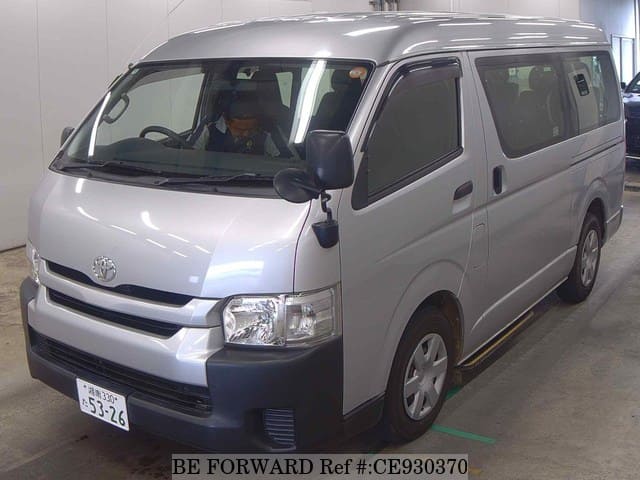 Toyota HIACE WAGON DX — фото 1