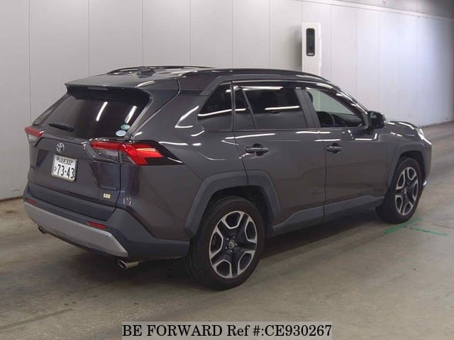 2019 Toyota Rav4, photo 2 of 3