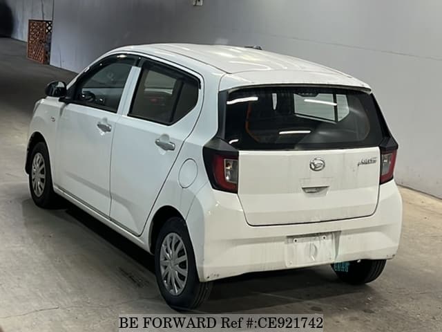 2021 Daihatsu Mira, photo 2 of 3