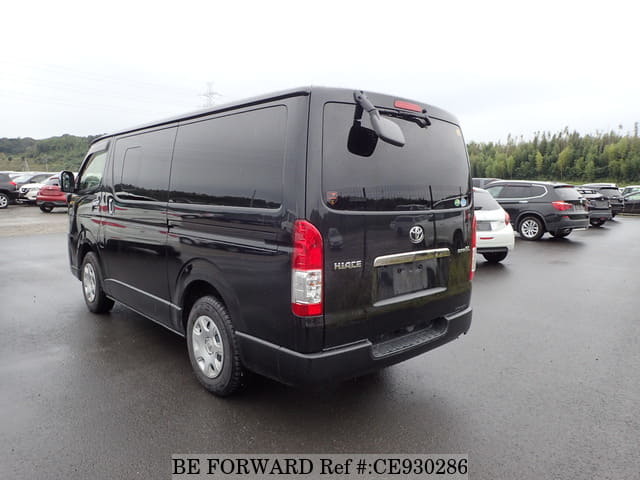 2021 Toyota Hiace, photo 3 of 3