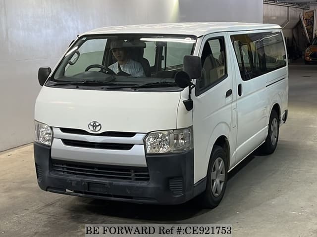 Toyota HIACE VAN DX — фото 1