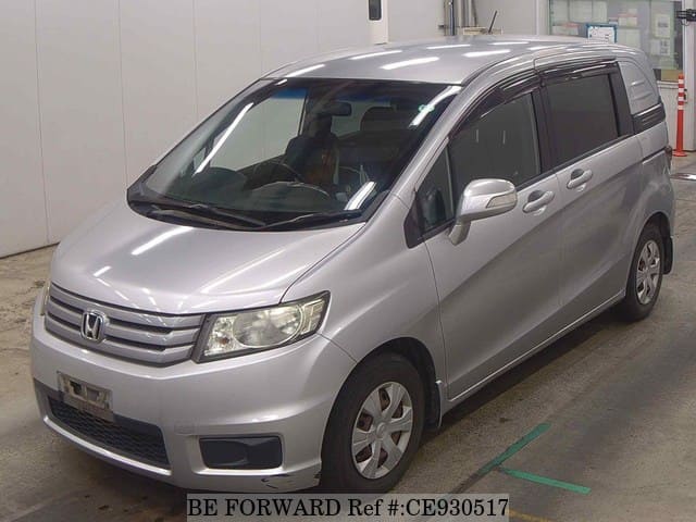 Honda FREED SPIKE G JUST SELECTION — фото 1