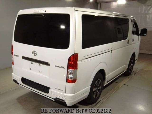 2021 Toyota Hiace, photo 2 of 2
