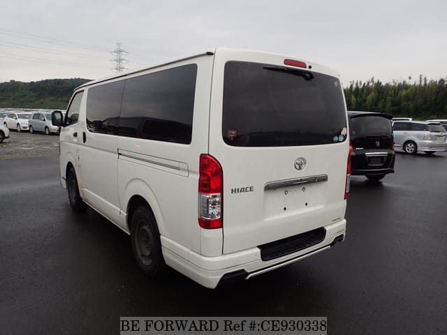 2020 Toyota Hiace, photo 3 of 3