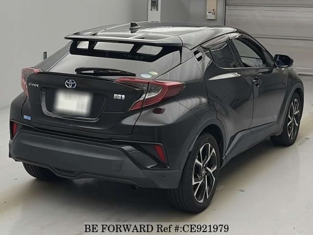 Toyota C-HR HYBRID G — фото 2