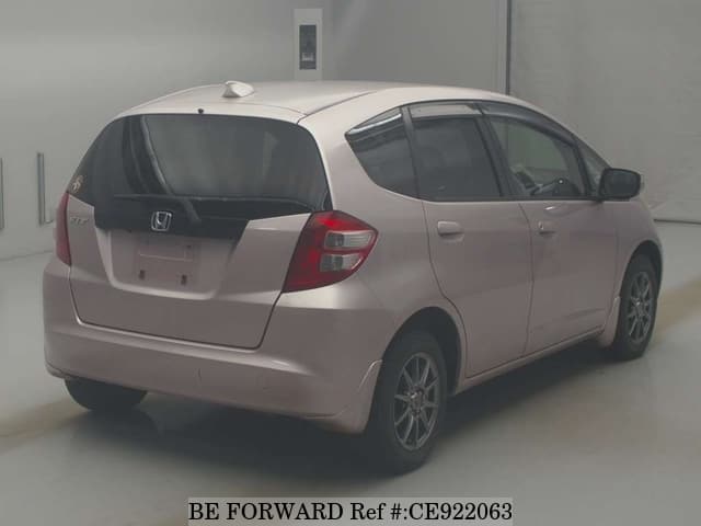 Honda FIT L — фото 2
