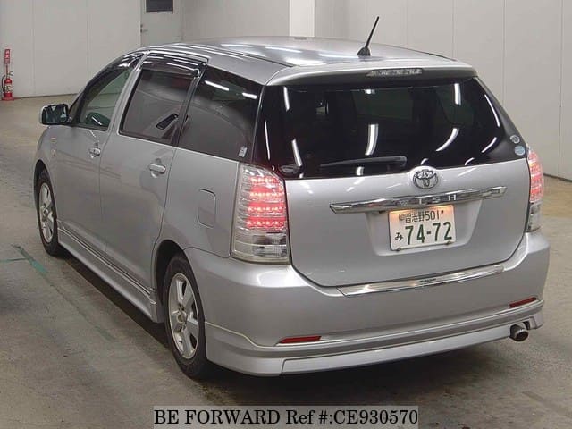 Toyota WISH G — фото 5
