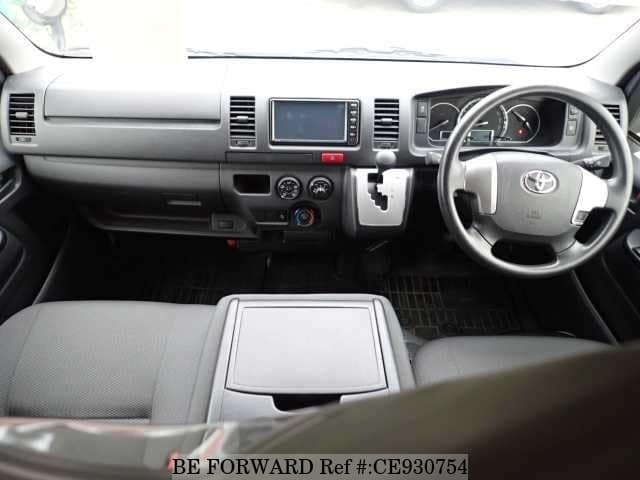 2019 Toyota Hiace, photo 3 of 3