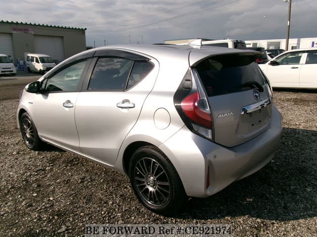 2019 Toyota Aqua, photo 3 of 3