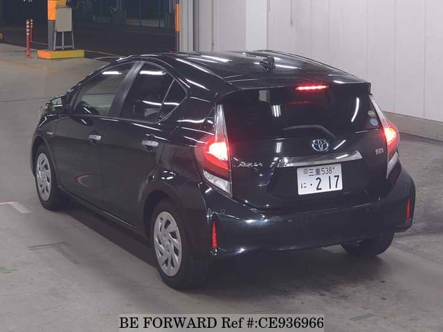 2019 Toyota Aqua, photo 3 of 3