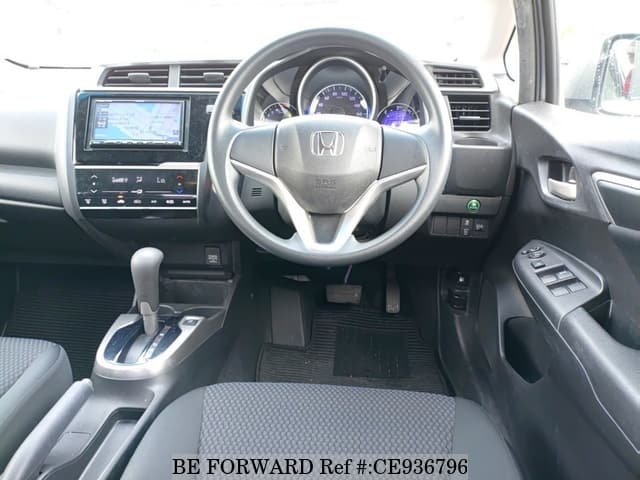 Honda FIT — фото 3