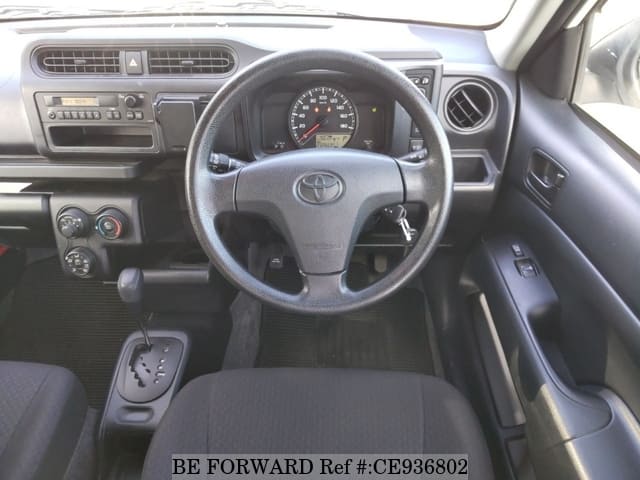 2021 Toyota Probox, photo 3 of 3