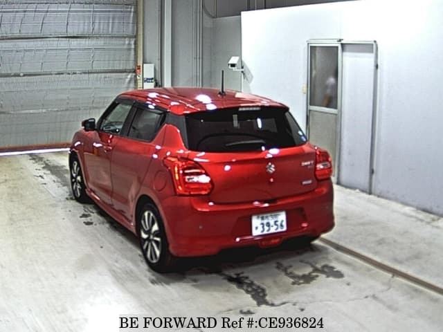 Suzuki SWIFT HYBRID RS SAFETY PACKAGE — фото 5