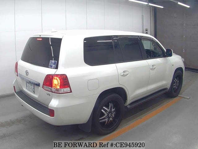 Toyota LAND CRUISER AX G SELECTION — фото 2