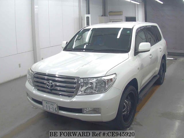 Toyota LAND CRUISER AX G SELECTION — фото 1