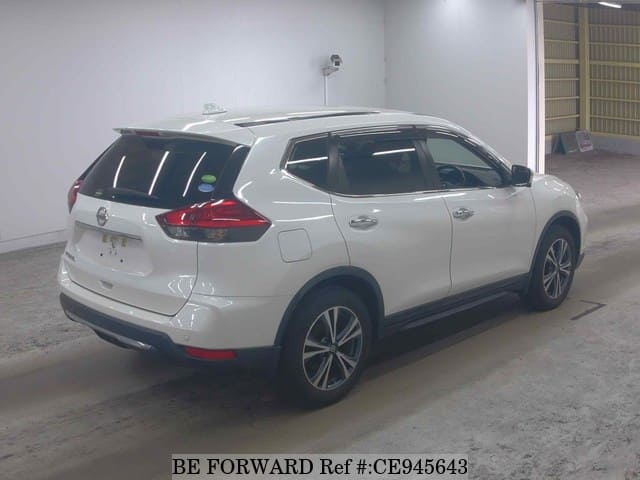 2019 Nissan X-trail, photo 2 of 3