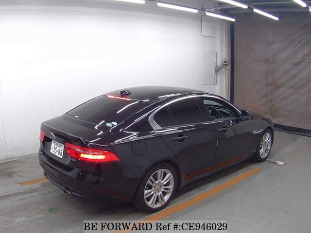JAGUAR XE XE PURE — фото 2